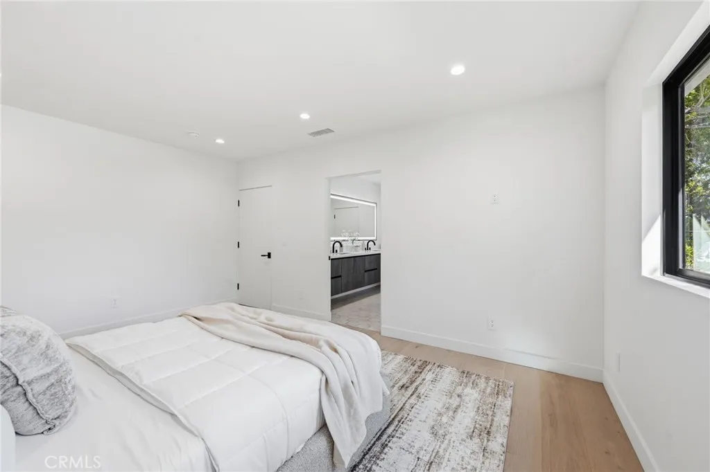 Additional image 89 of 8400 White Oak Ave, Sherwood Forest, CA 91325