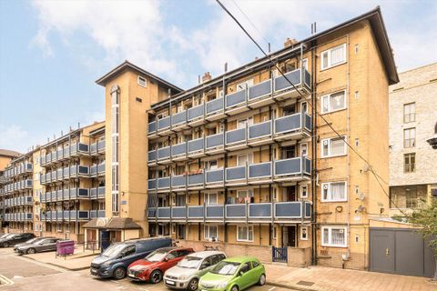 Wickford Street, Stepney Green E1