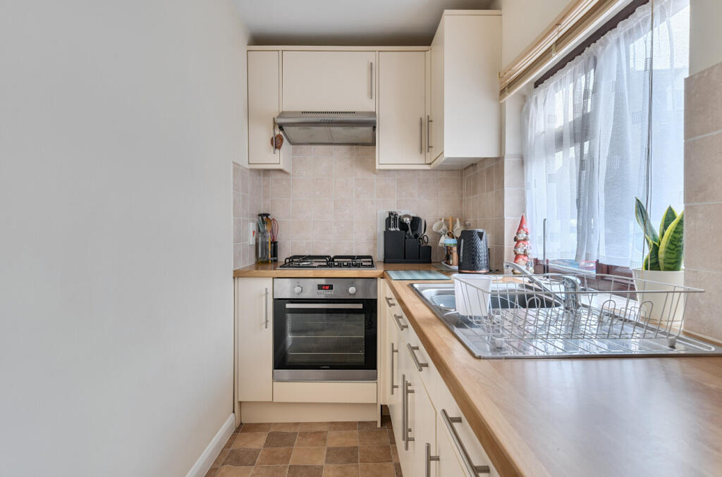Additional image 4 of Market Place, Warminster, BA12