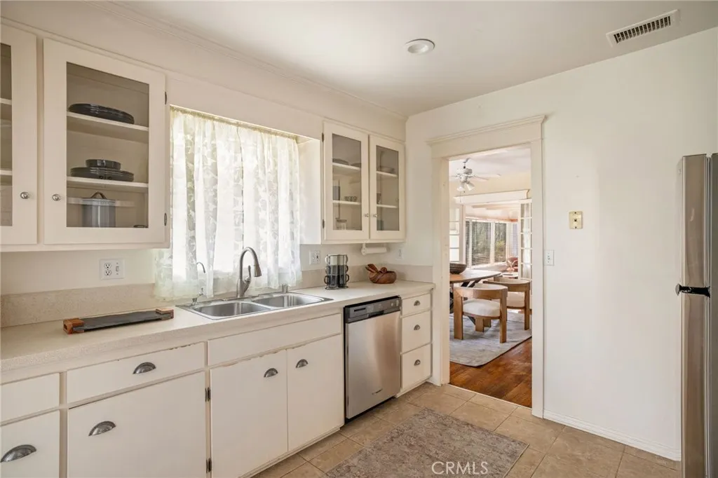 Additional image 20 of 3746 Ocean View Avenue, Los Angeles, CA 90066