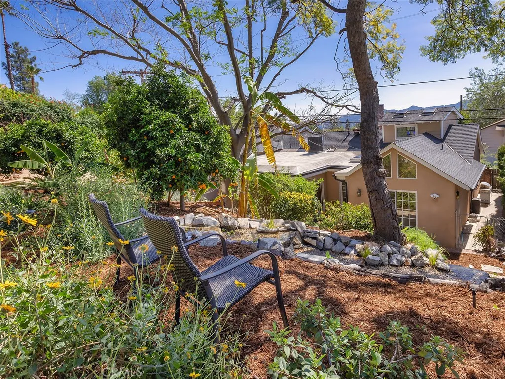 Additional image 55 of 1012 N Sunset Canyon Drive, Burbank, CA 91504