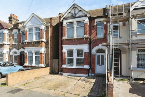 Wellesley Road, Ilford IG1