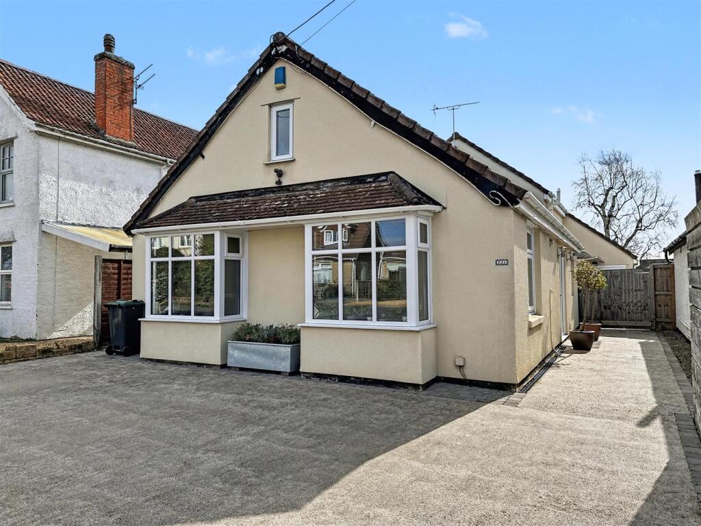 Melksham Road, Holt, Trowbridge