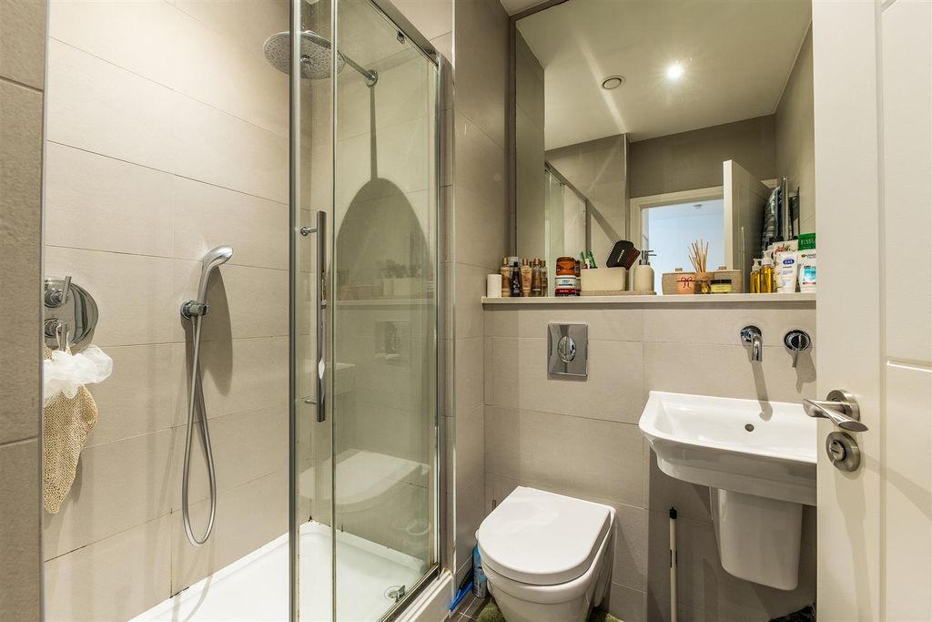Additional image 8 of 1 bed flat for saleThe Waterside, Pavilion Road, West Bridgford NG2