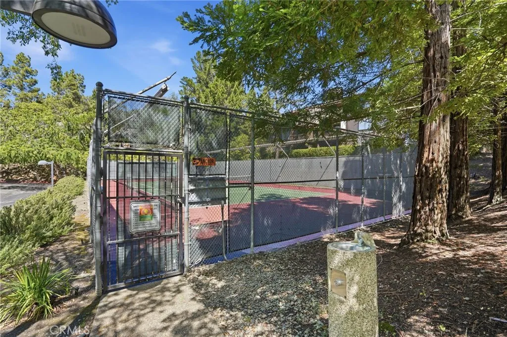 Additional image 28 of 3362 La Mesa Dr Unit 5, San Carlos, CA 94070