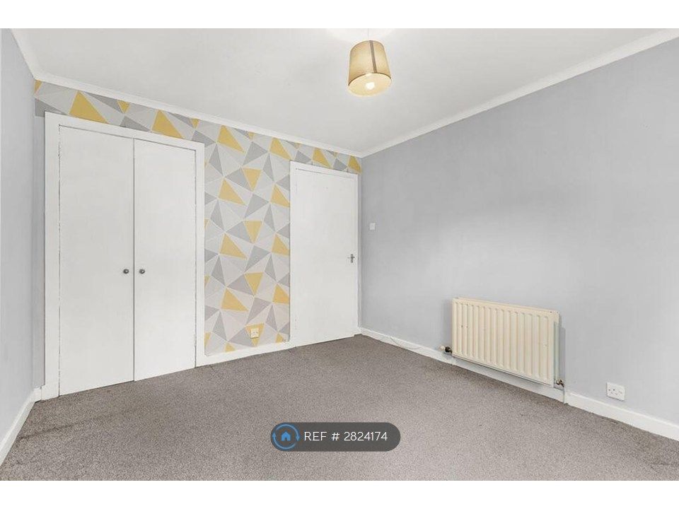 Additional image 11 of 2 bed flat to rentElm Avenue, Renfrew PA4