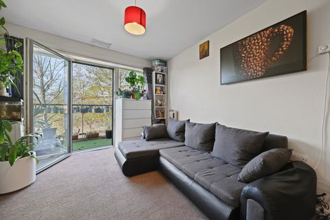 Banstead Court, London, 0 W12