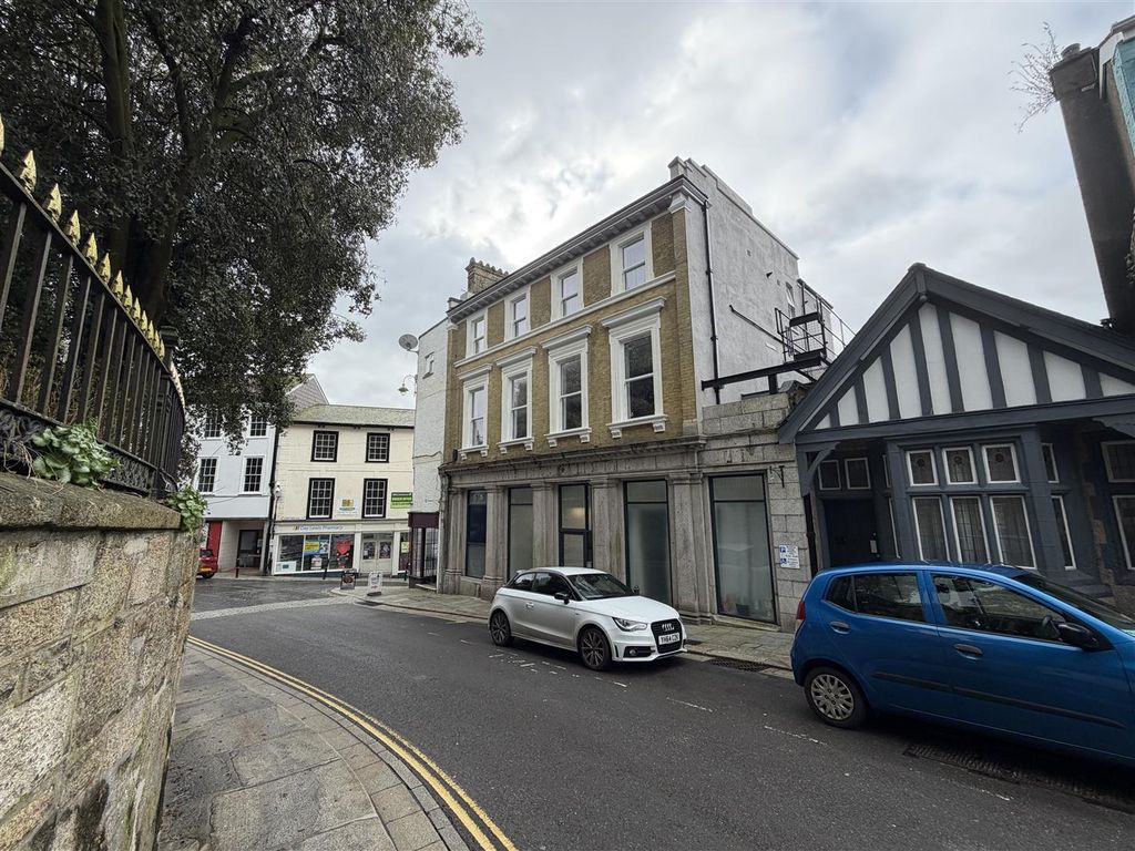 1 bed flat to rentChurch Street, St Austell PL25