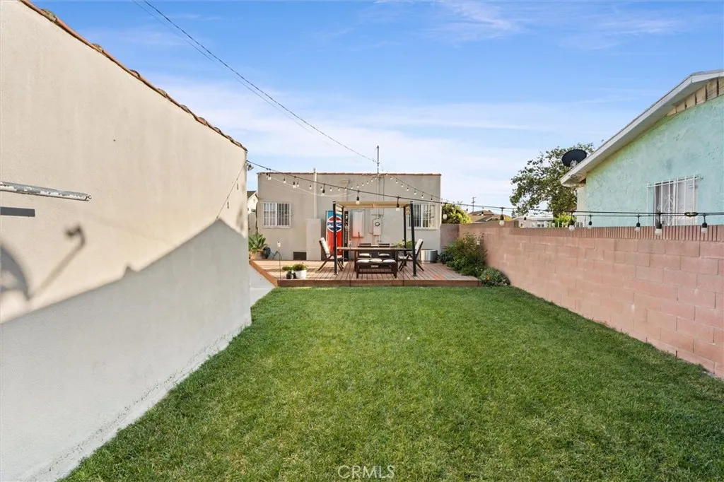 Additional image 26 of 527 W 106th Street, Los Angeles, CA 90044