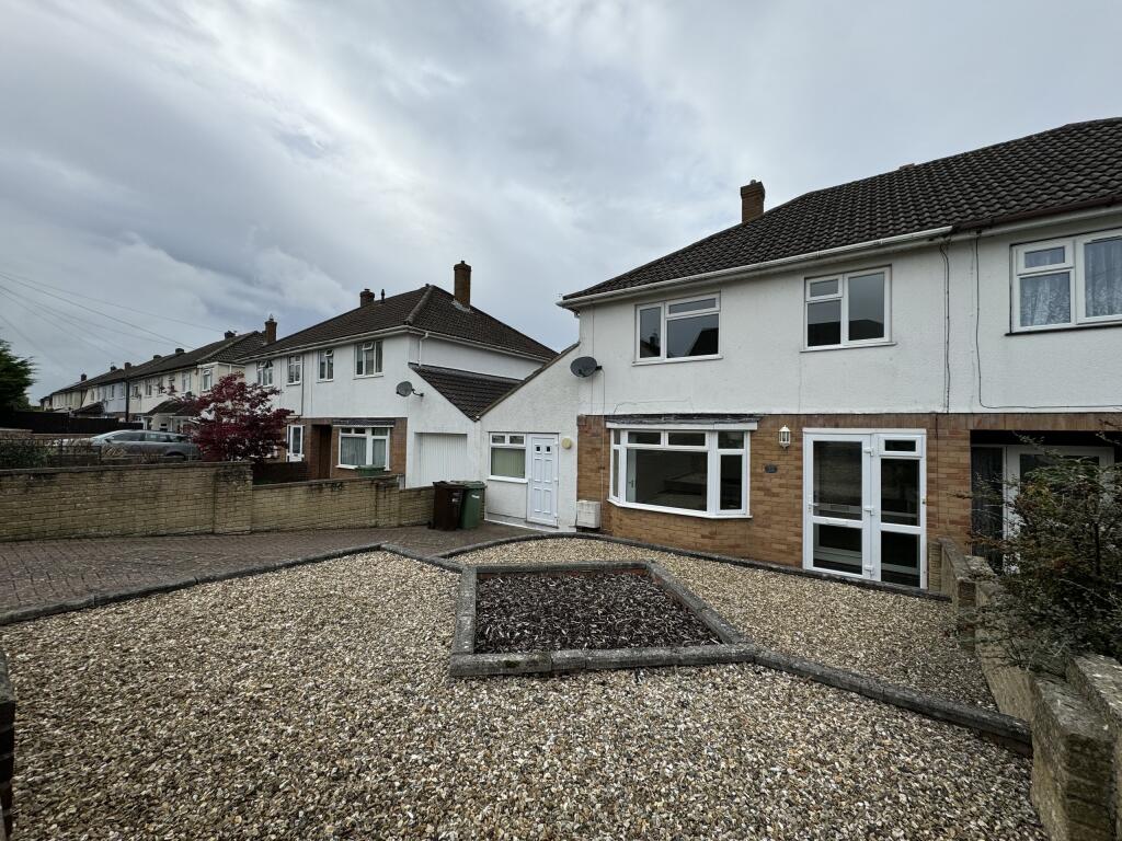 Queens Road, Street, Somerset