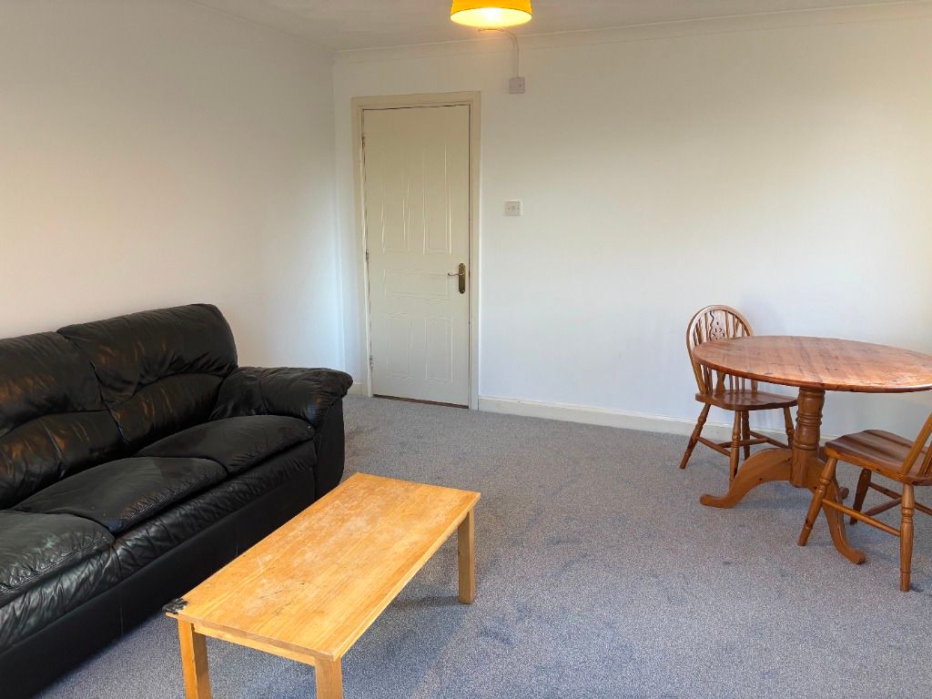 Additional image 4 of 2 bed flat to rentCraigend Park, Liberton, Edinburgh EH16