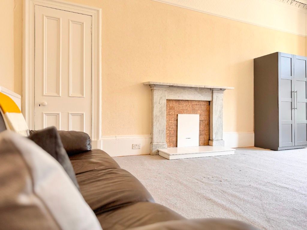 Additional image 6 of 5 bed flat to rentHillhead Street, Hillhead, Glasgow G12
