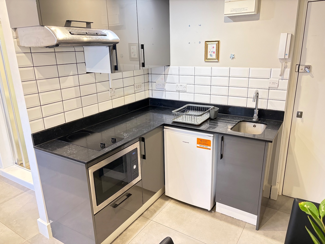 Studio Flat, Russell Square Euston, WC1H, N1 7GU photo 3