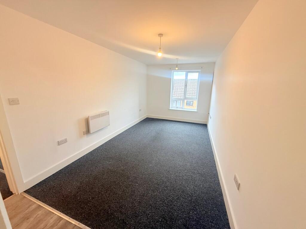 Newton Road, Yeovil, BA20 photo 3