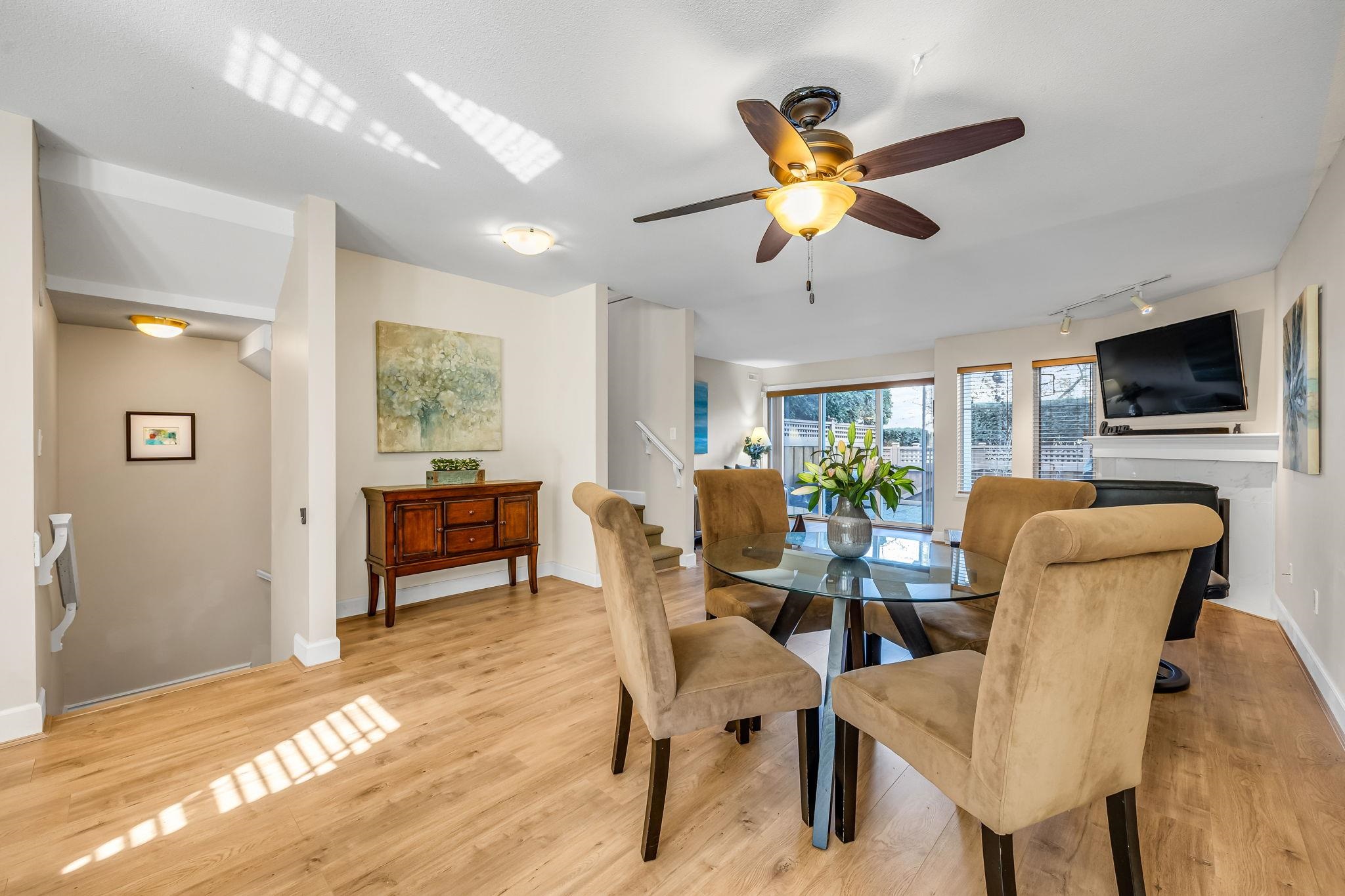 103-245 15th Street W, North Vancouver, BC, V7M 1S3