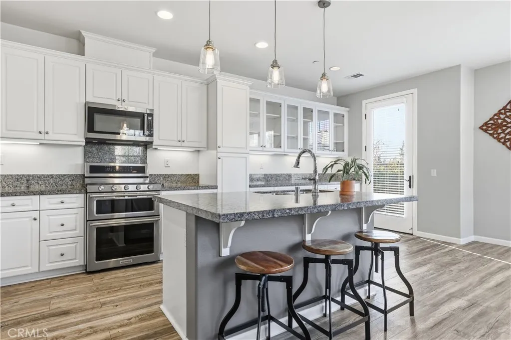 Additional image 4 of 2892 E Via Fiano, Ontario, CA 91764