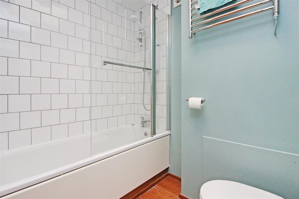 Additional image 7 of 2 bed flat to rentNew Dover Road, Canterbury, Kent CT1