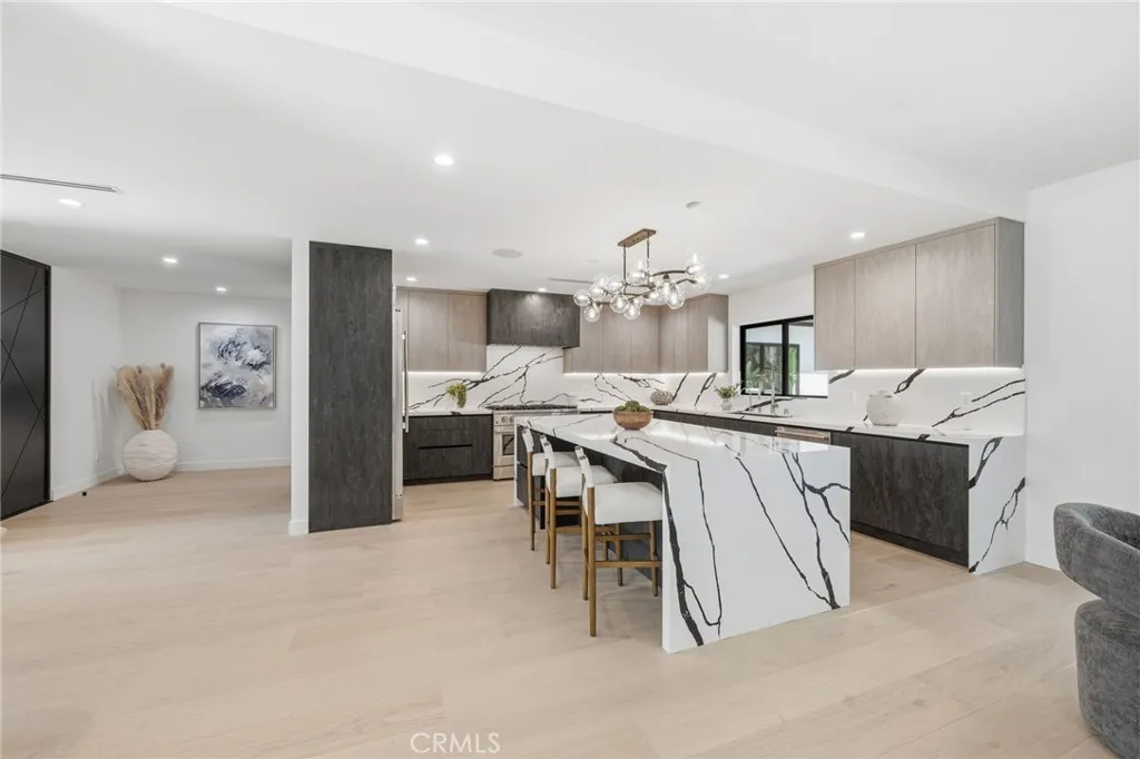 Additional image 65 of 8400 White Oak Ave, Sherwood Forest, CA 91325