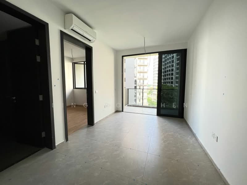 8 Woodleigh Lane photo 3
