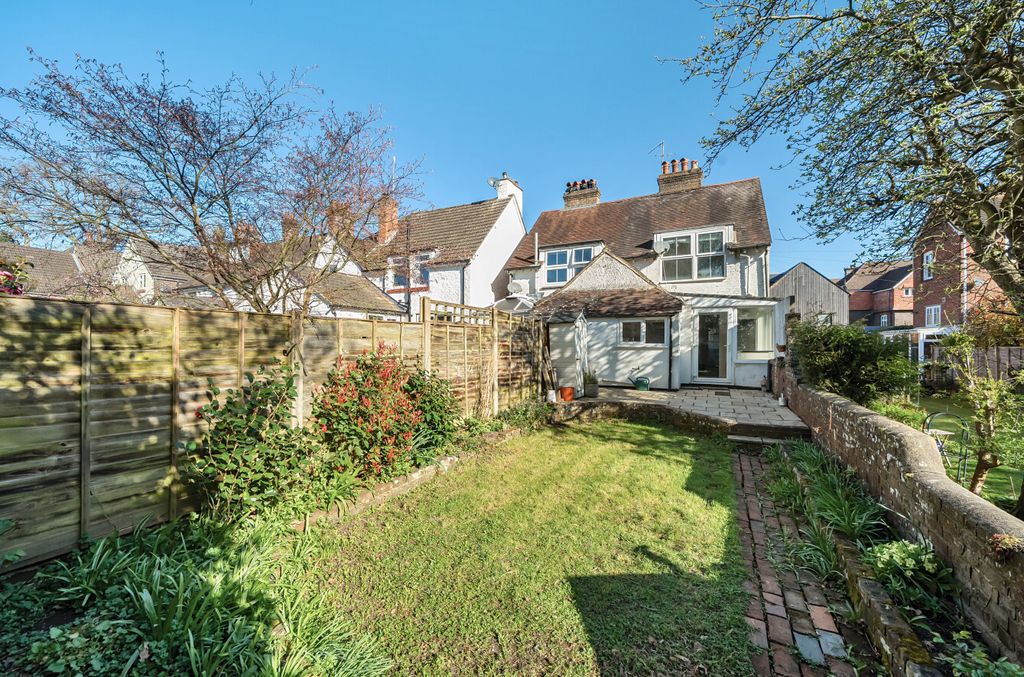 Additional image 13 of 2 bed semi-detached house for saleHaslemere, Surrey GU27