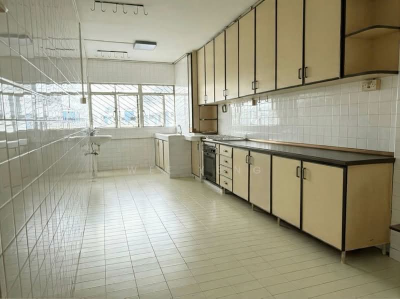 244 Bukit Batok East Avenue 5 photo 3
