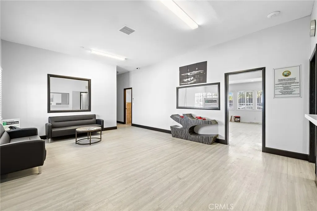 Additional image 35 of 5017 Telegraph Road, Los Angeles, CA 90022