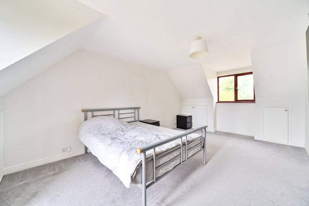 Additional image 8 of 4 bed detached house for saleHamm Court, Weybridge KT13