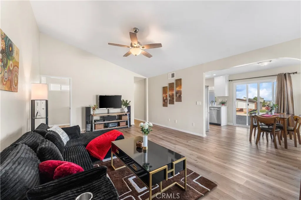 Additional image 14 of 5309 Gardendale Ln, Palmdale, CA 93551