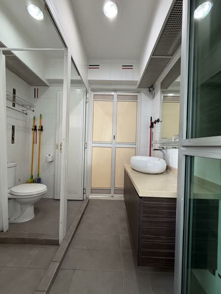 420 Clementi Avenue 1 photo 4