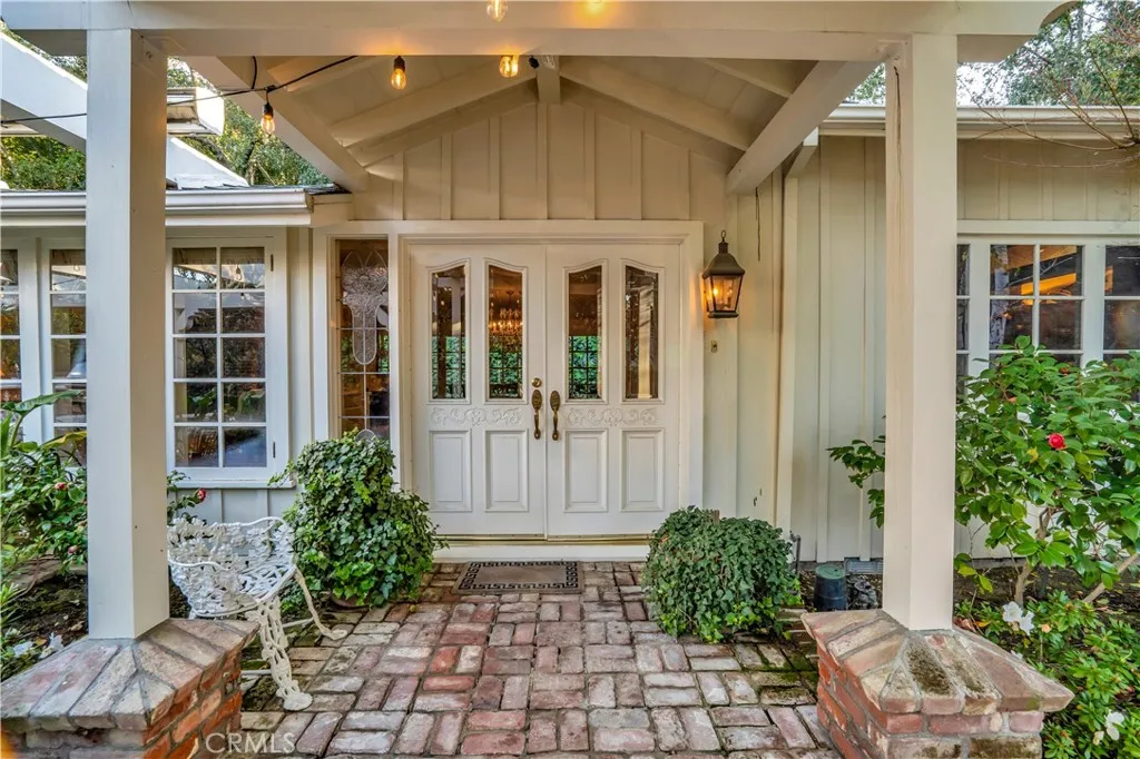 Additional image 37 of 17420 Rancho St, Encino, CA 91316