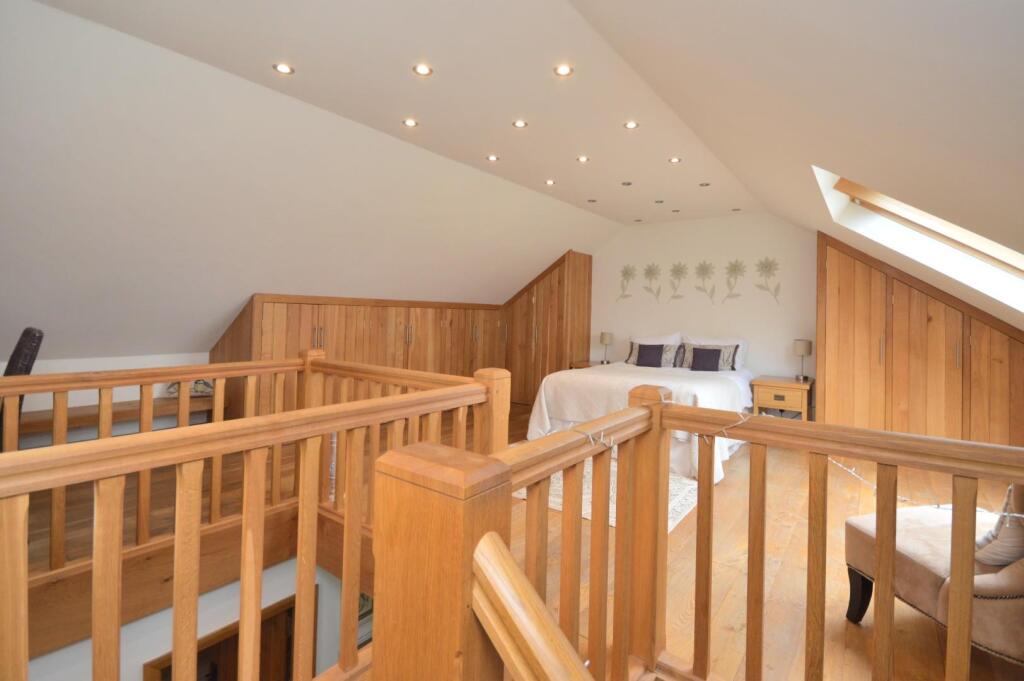 Additional image 38 of Timsbury Road, Farmborough