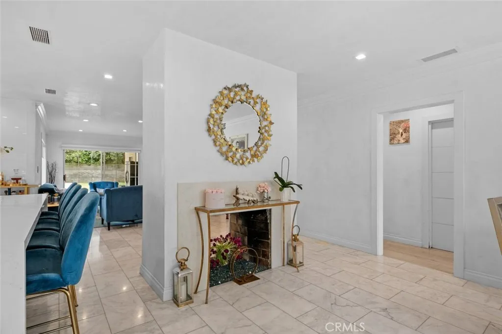 Additional image 17 of 2640 N Keystone Street, Burbank, CA 91504