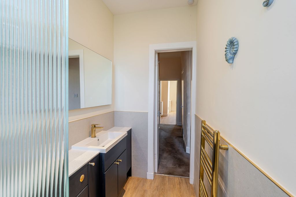Additional image 17 of 2 bed flat for sale275A, North High Street, Musselburgh, East Lothian EH21
