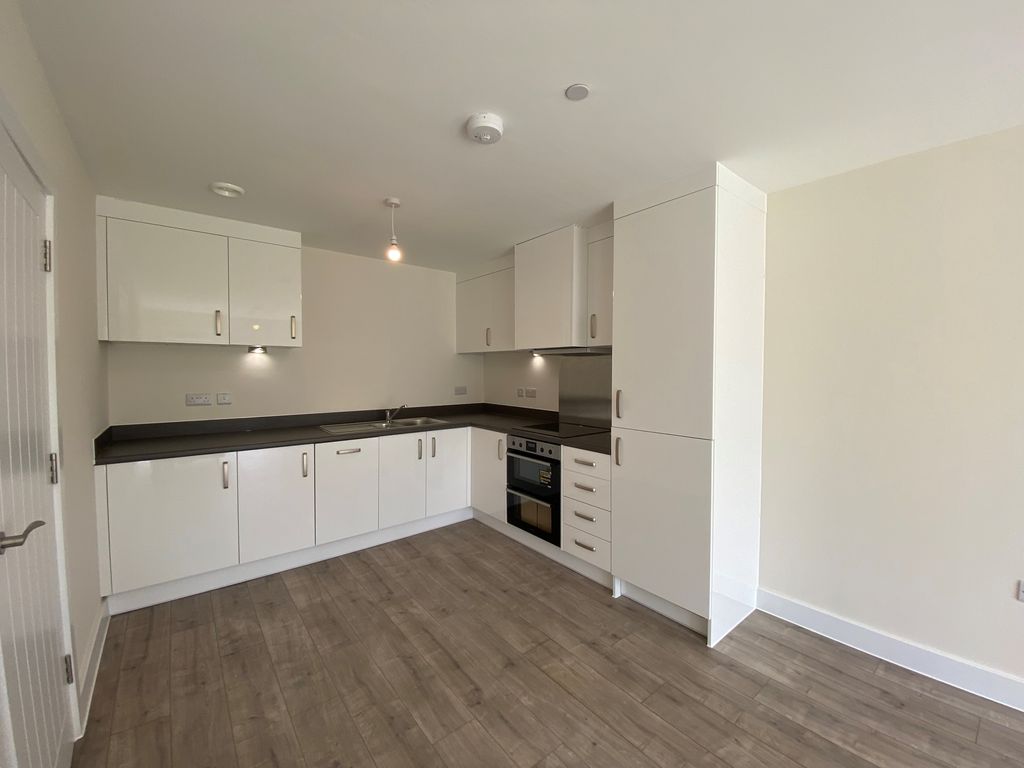 Additional image 12 of 2 bed flat to rentStation Road, Corby NN17