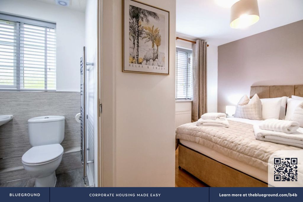 2 bed flat to rentGrange Park NN4 photo 5