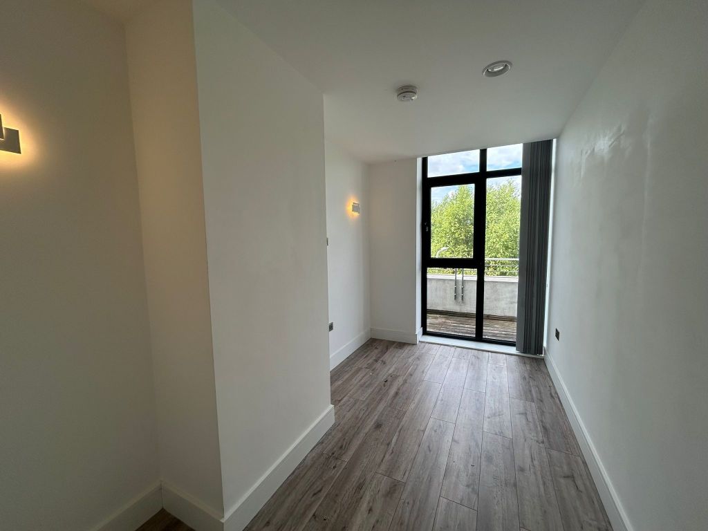 Additional image 9 of 2 bed flat to rentLeat House, Overbridge Square, Newbury RG14