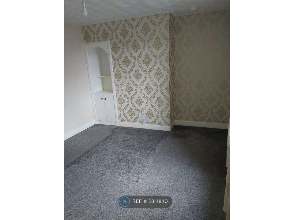 2 bed flat to rentMillburn Avenue, Dumfries DG1