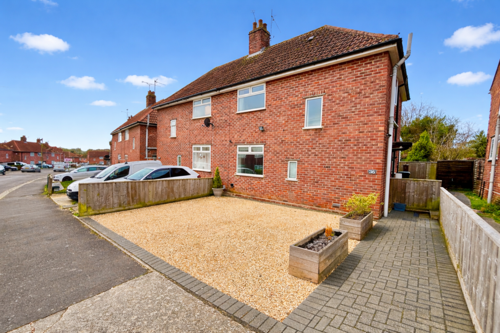 St Andrews Road, Yeovil, BA20