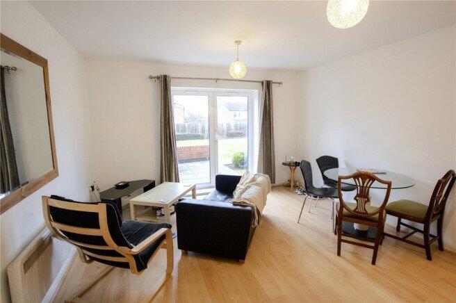 Flat 2 Heeley Road