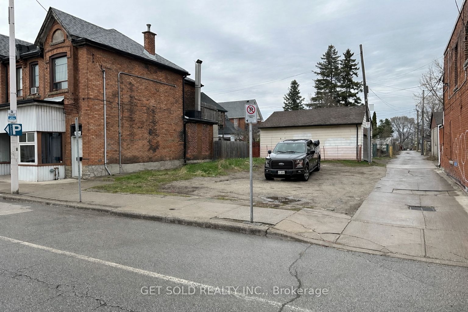 325 Barton Street E, Hamilton, ON, L8L 2X6