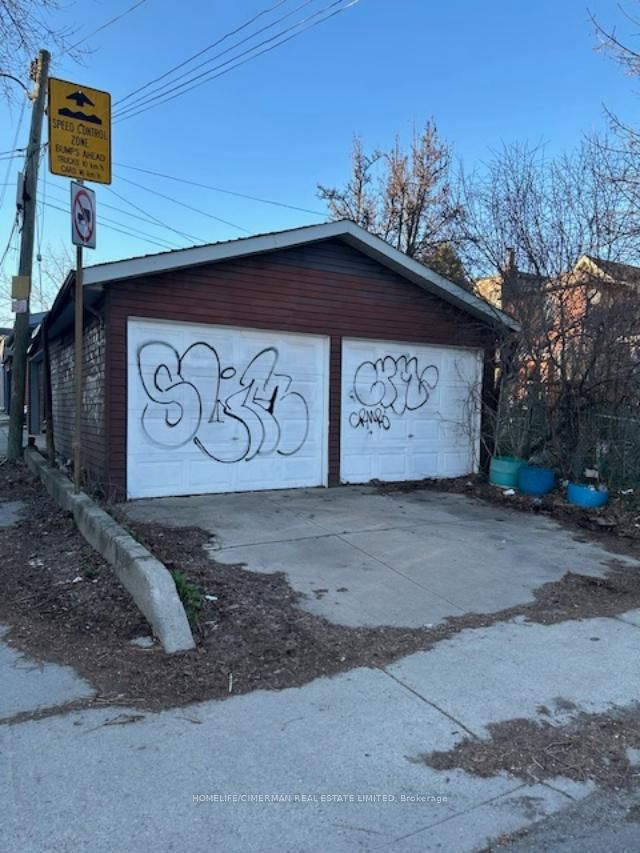 Additional image 4 of 60A Arlington Avenue, Toronto, ON, M6G 3L1