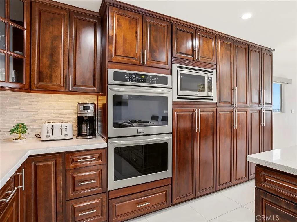 Additional image 11 of 1426 E Tujunga Avenue, Burbank, CA 91501