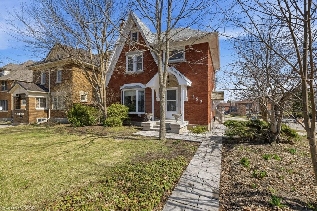 859 Queen's Boulevard, Kitchener, ON, N2M 1A6