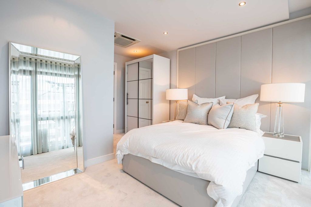 Additional image 14 of 3 bed flat for saleDeansgate, Manchester M3