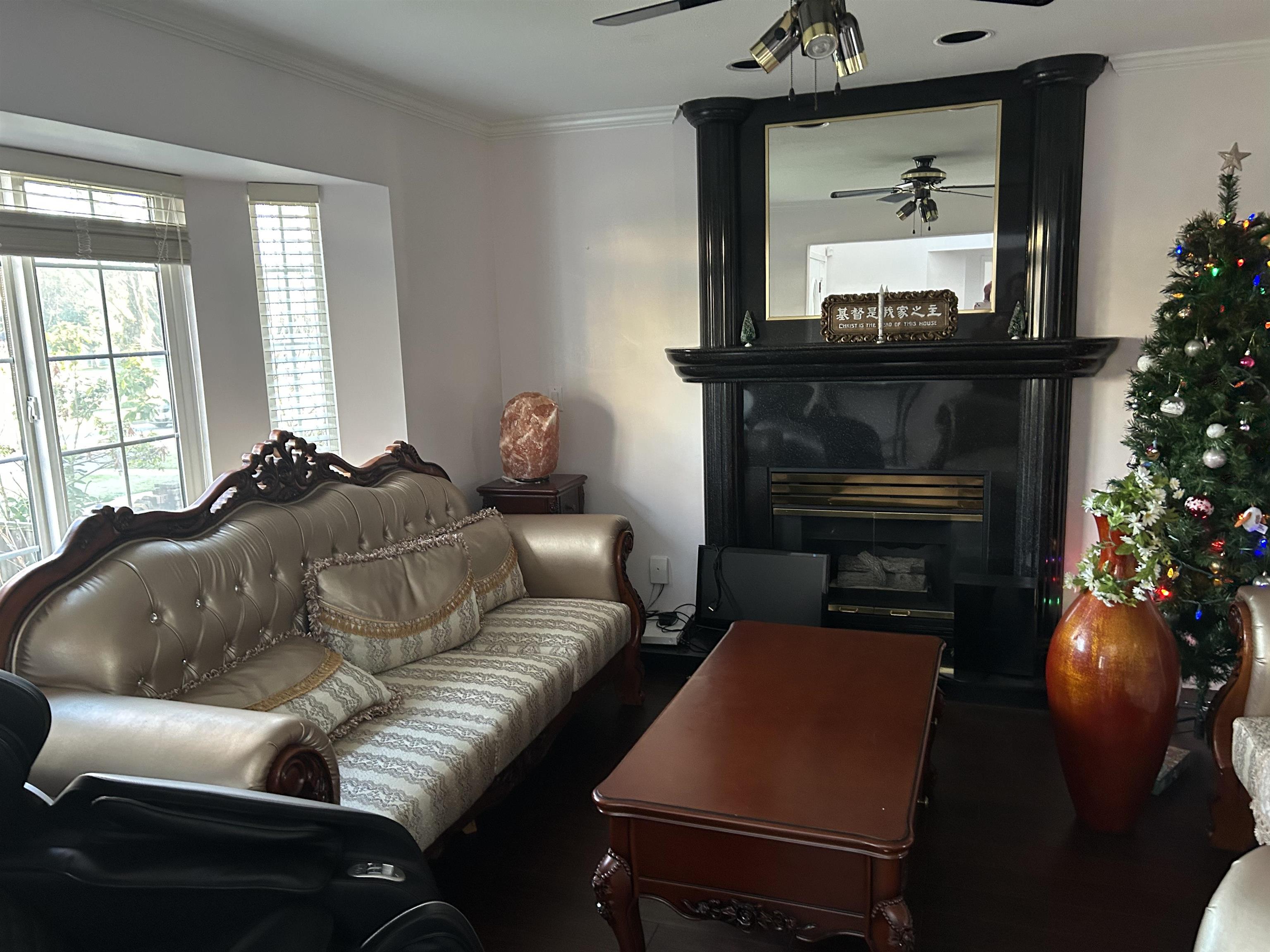 Ground Level-5510 Rumble St. , Burnaby, BC, V5J 2C1