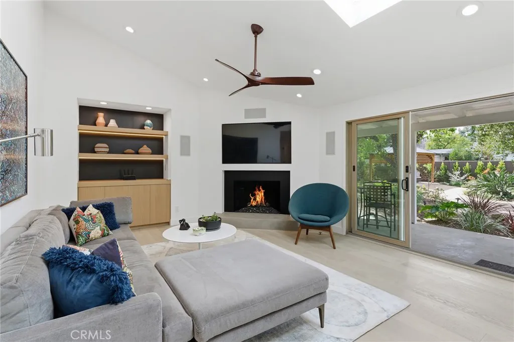 Additional image 63 of 5319 Penfield Avenue, Woodland Hills, CA 91364