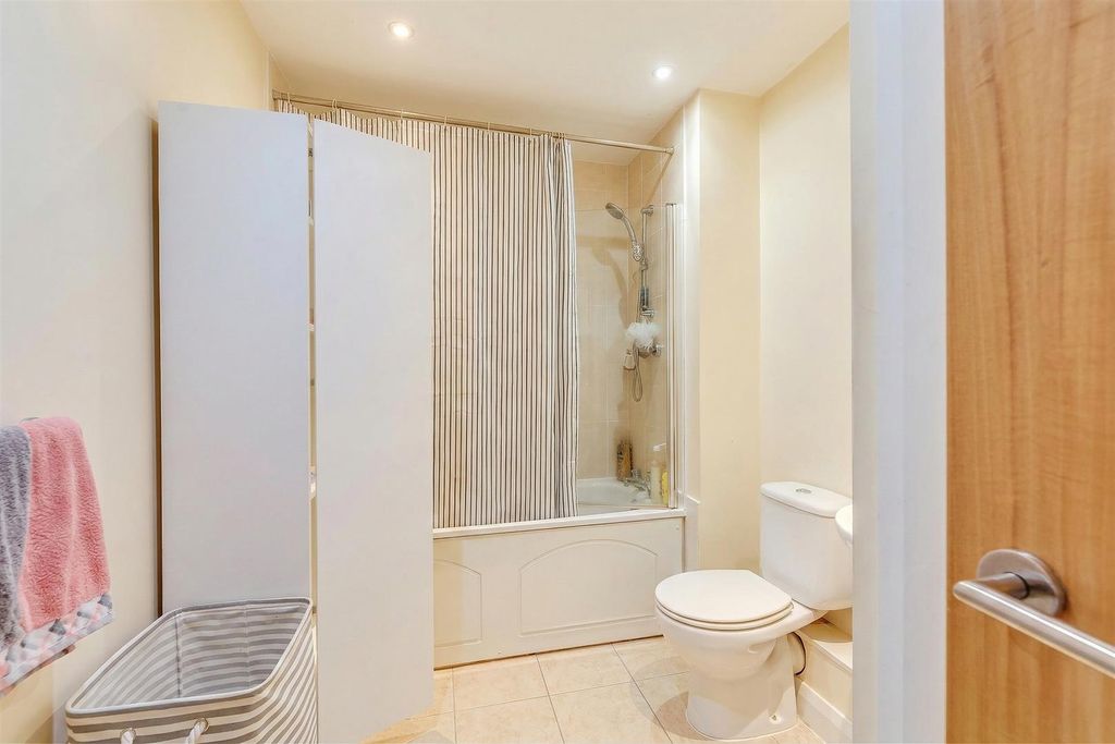 Additional image 10 of 2 bed flat for saleBenson Street, Liverpool L1