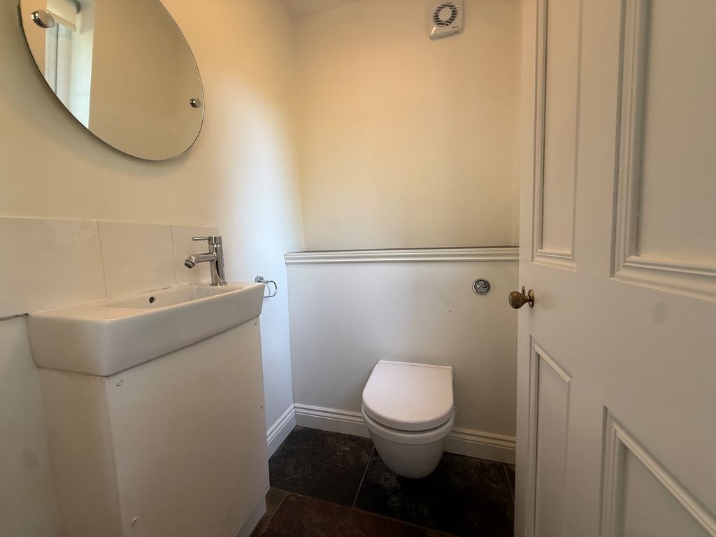 Additional image 13 of 3 bed cottage to rentDown Street, Chichester PO18
