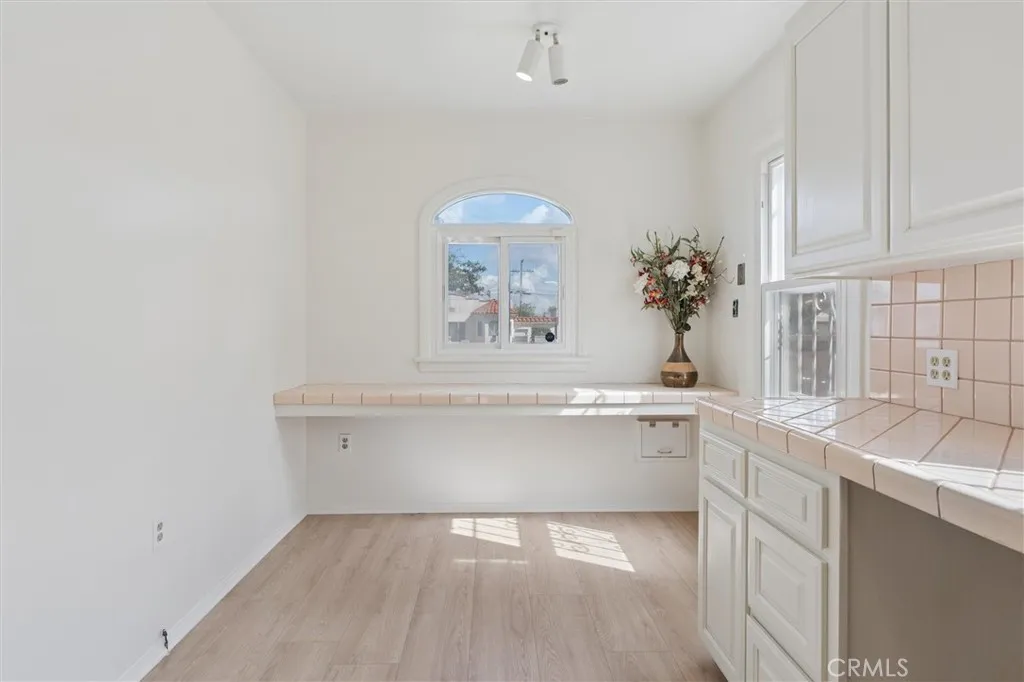 Additional image 9 of 1922 W. 84th Street, Los Angeles, CA 90047