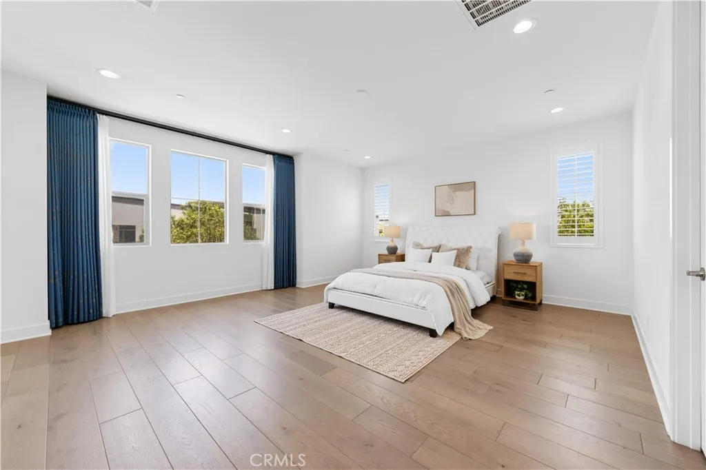 Additional image 76 of 112 Sentosa, Irvine, CA 92618